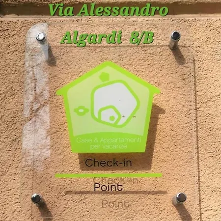 Via Matteotti & Via Carracci