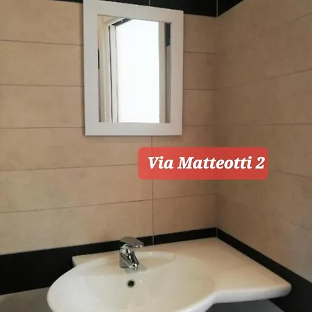 Via Matteotti & Via Carracci Daire Bolonya