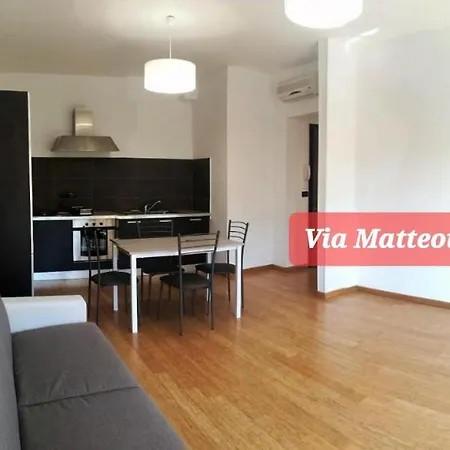 דירה Via Matteotti & Via Carracci *