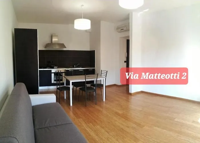 شقة Via Matteotti & Via Carracci *